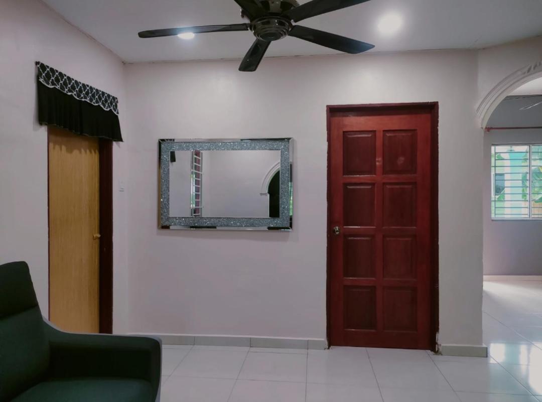 Izz Homestay Sawah Padi ! Sungai Besar Luaran gambar